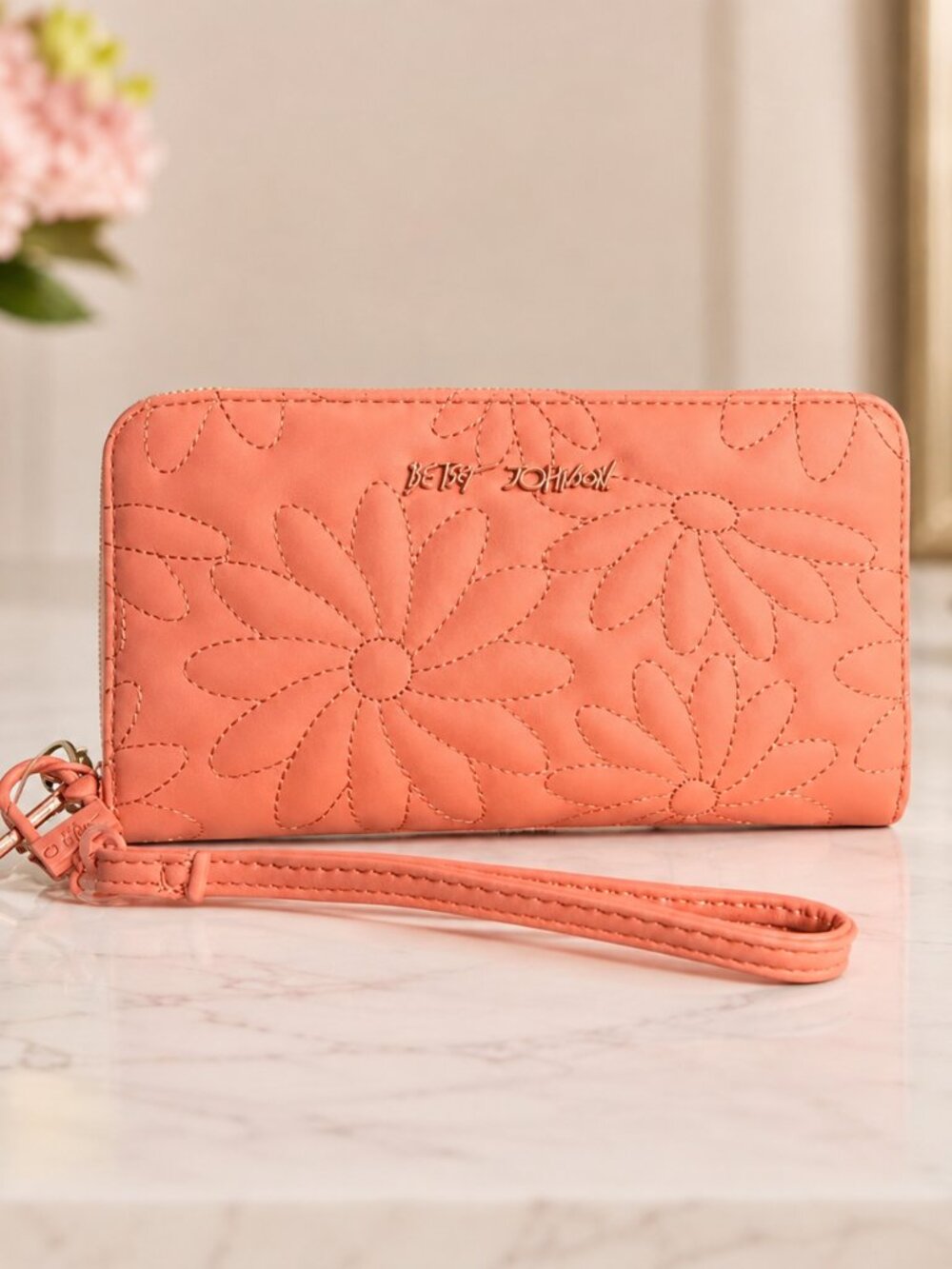 Betsey Johnson Peach Daisy Zip Around Wallet Wristlet NWT